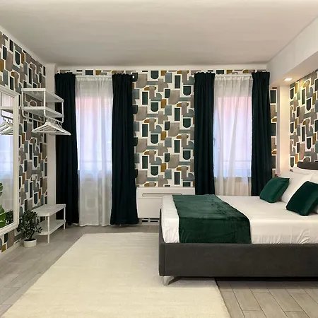 Fondazza Boutique